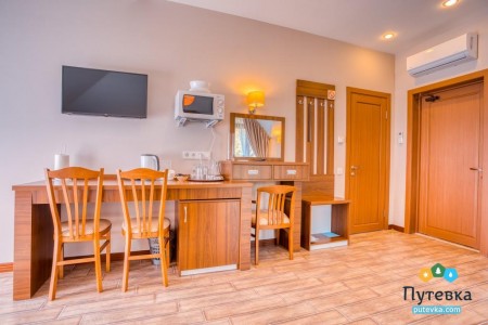 Стандарт 2-местный "Мансарда" с видом на море корпус В (быв. "Стандарт В"), фото 6