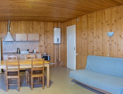 Стандарт 2-местный 2-комнатный (вид на лес), фото 