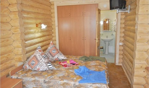 Стандартный 1-комнатный 2-местный деревянный коттедж, фото 